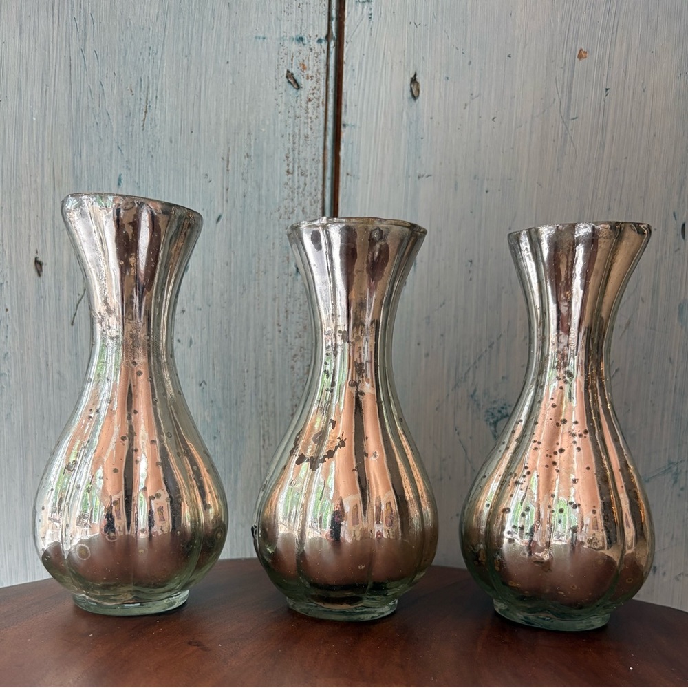 (3) Pretty Silver Mercury Glass Vases Set - Picture 2 of 13